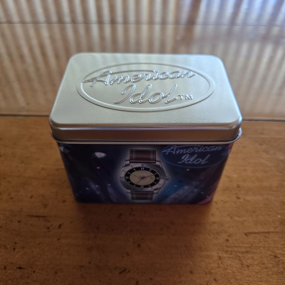 New vintage American Idol collector's edition genuine leather watch. - Picture 2 of 8